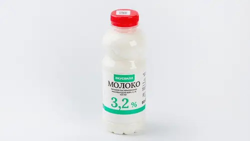 Молоко Вкусвилл 3,2% в бутылке